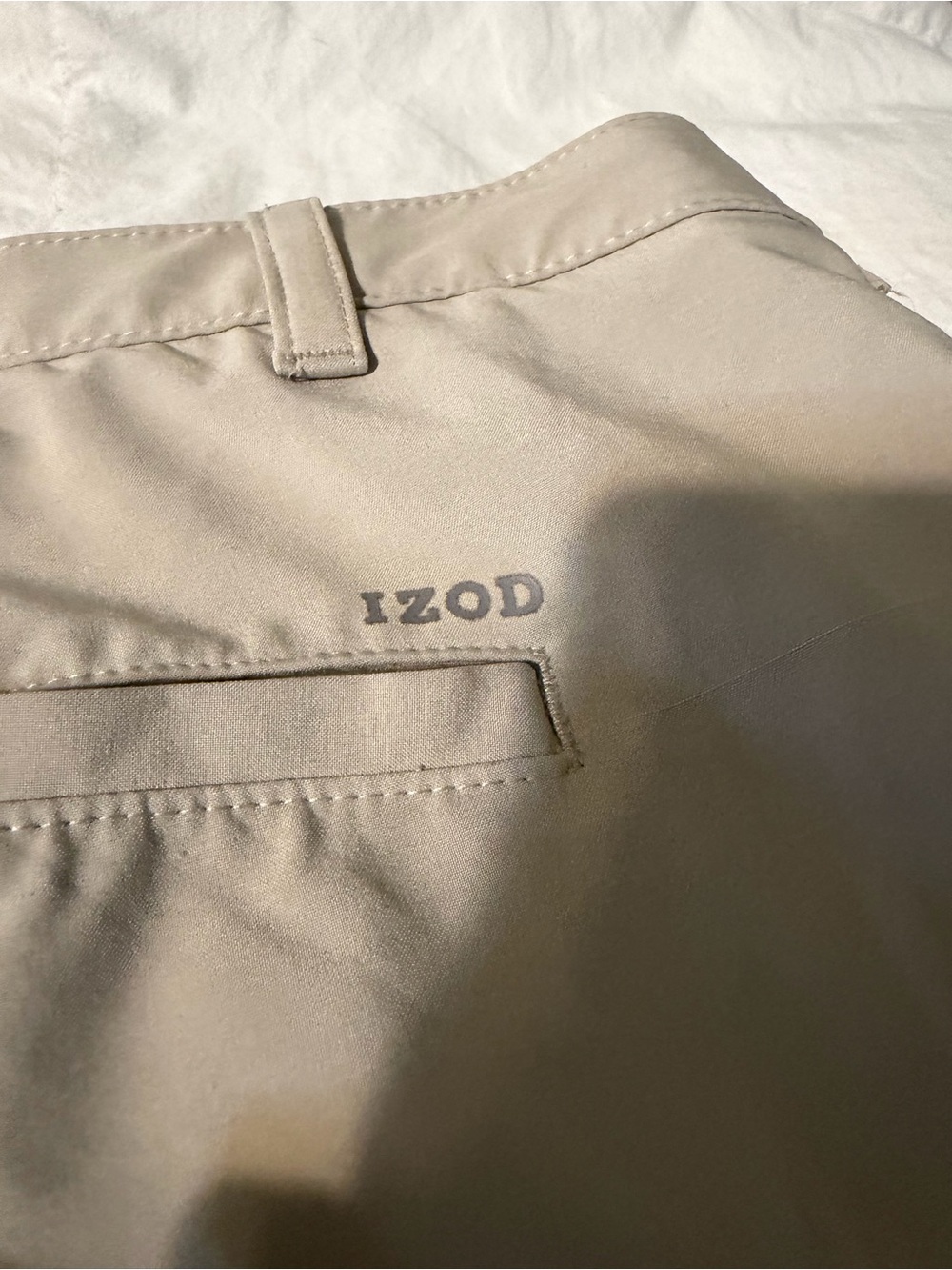 IZOD Golf swingflex cargo shorts - Picture 4 of 8